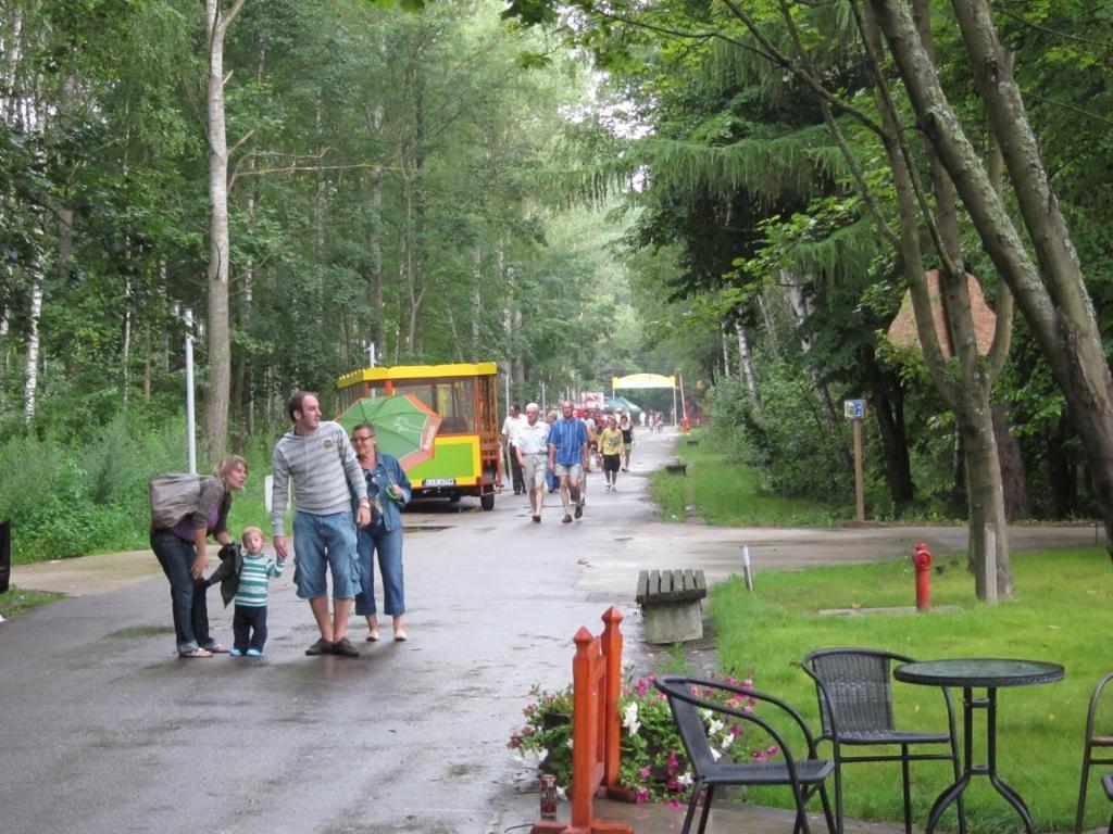 Resort Piaseczno Rozpłucie Dış mekan fotoğraf