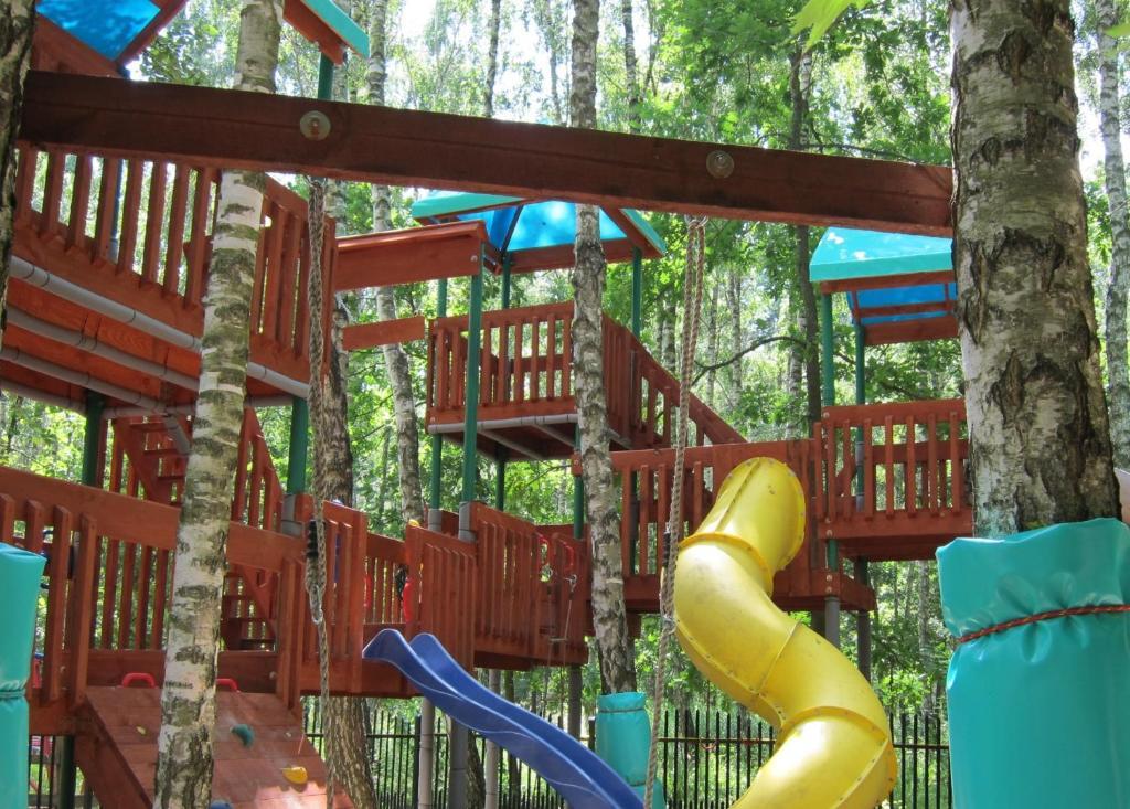 Resort Piaseczno Rozpłucie Dış mekan fotoğraf