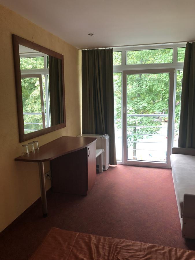 Resort Piaseczno Rozpłucie Dış mekan fotoğraf